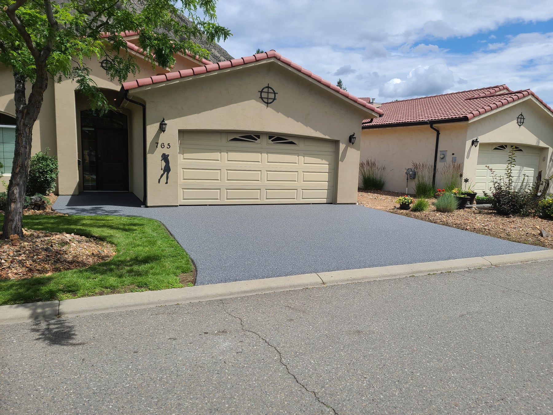 Indkørsel stenbelægning